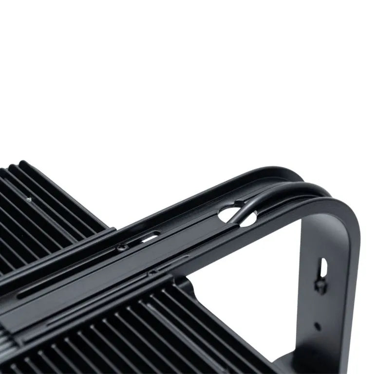 Jump MJ-L230 LED Light Fixture